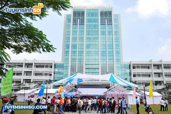 Trường Đại Học Công nghệ Kỹ thuật TP HCM